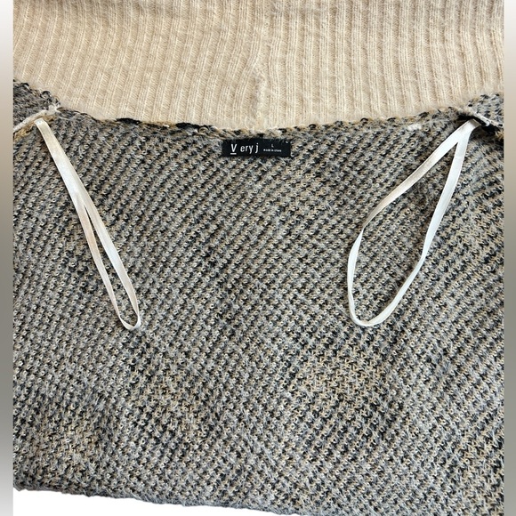 Very J Cream Animal Cheetah Print Knit Drape Cardigan SZ L NEW - Picture 11 of 12